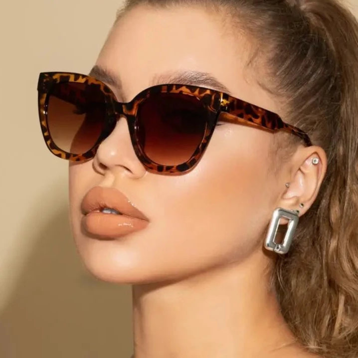 Classic Style Gradient Sunglasses